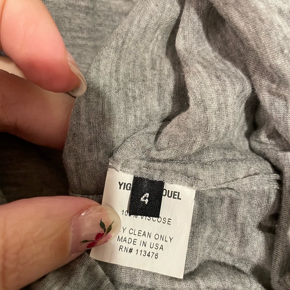 Yigal Azrouel Grey Top with Bubble Hem and Attached Neclace Chain. - Picture 9 of 12